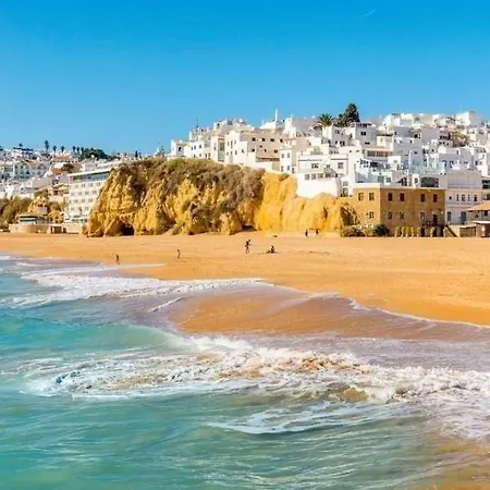 In Downtown - Serenity 阿尔布费拉