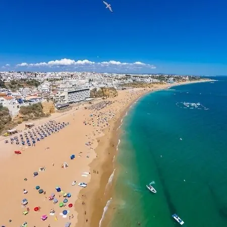 In Downtown - Serenity 招待所