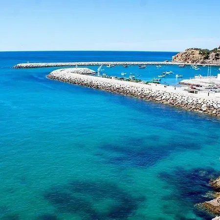 招待所 In Downtown - Serenity